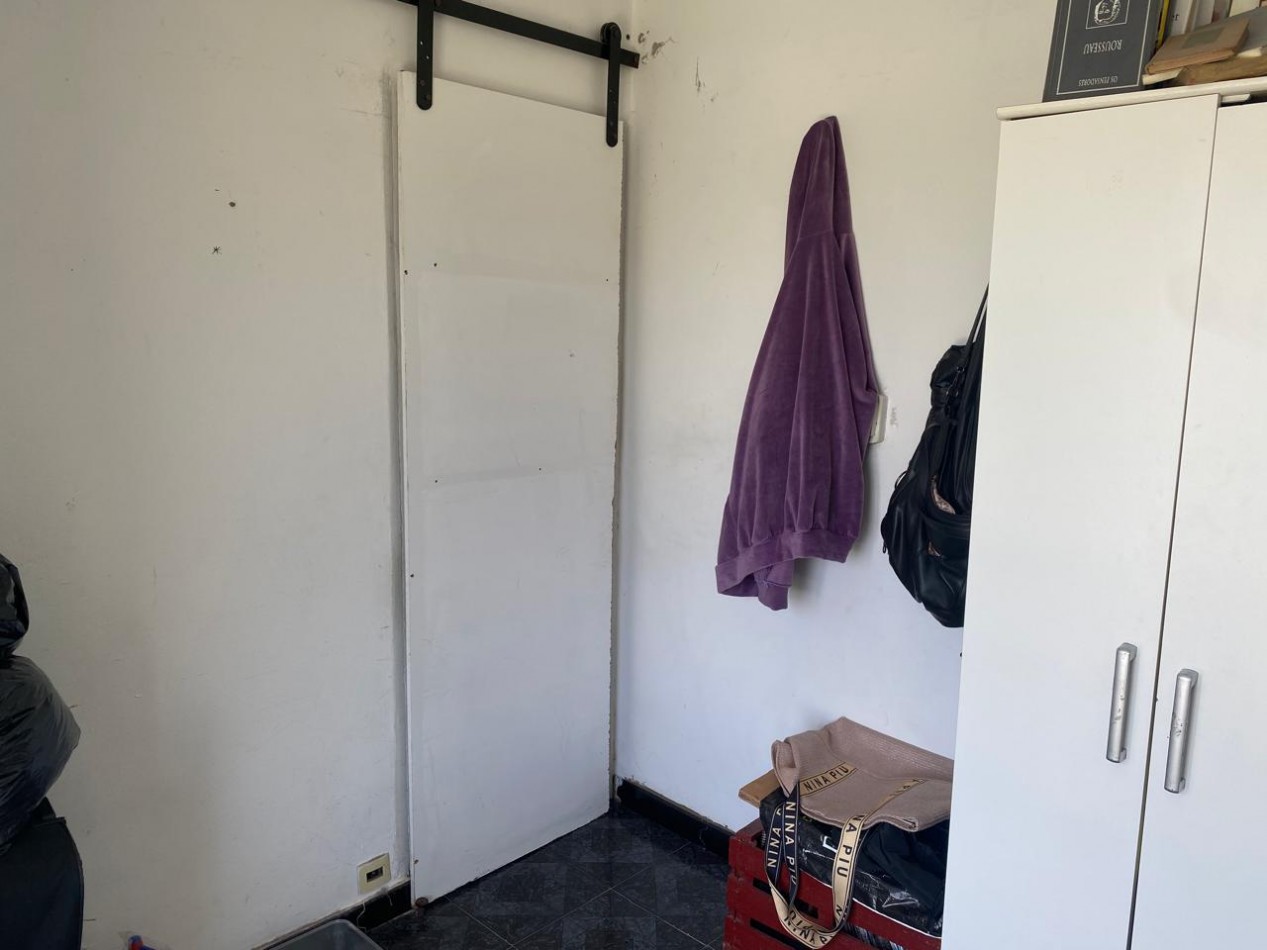 EN VENTA DEPARTAMENTO 5 AMBIENTES EN BARRIO PIEDRABUENA VILLA LUGANO