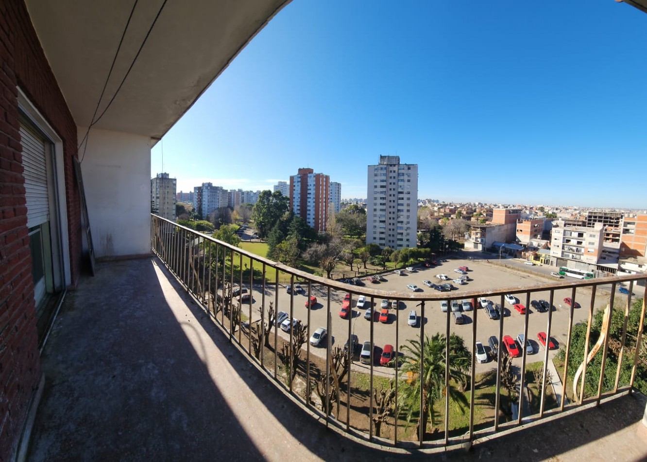EN VENTA DEPARTAMENTO 3 AMBIENTES BARRIO GRAL PAZ EDIFICIO 5 VILLA CELINA