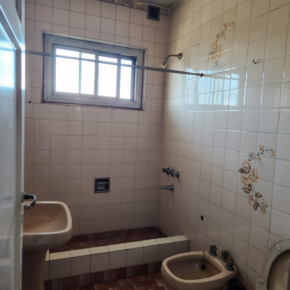 EN VENTA DEPARTAMENTO 3 AMBIENTES BARRIO GRAL PAZ EDIFICIO 5 VILLA CELINA