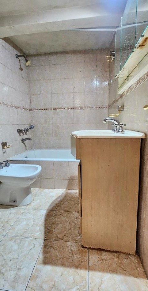 EN VENTA DEPARTAMENTO 3 AMBIENTES EN BELGRANO.