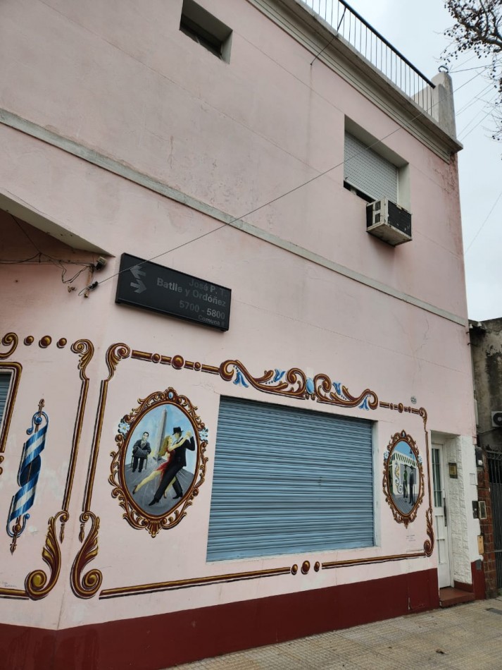 EN VENTA PH 3 AMBIENTES CON PATIO EN VILLA LUGANO. ORDOÑEZ Y MURGUIONDO