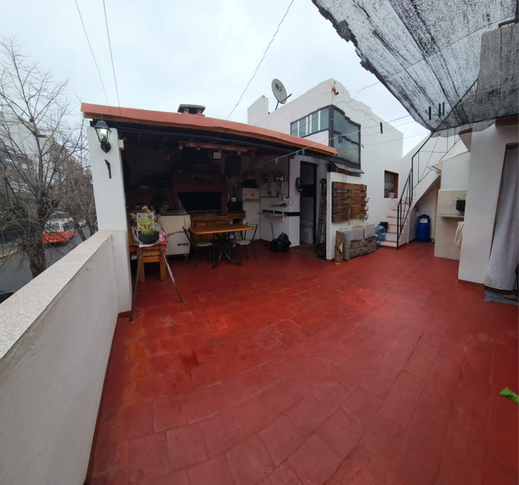 EN VENTA PH 3 AMBIENTES CON PATIO EN VILLA LUGANO. ORDOÑEZ Y MURGUIONDO