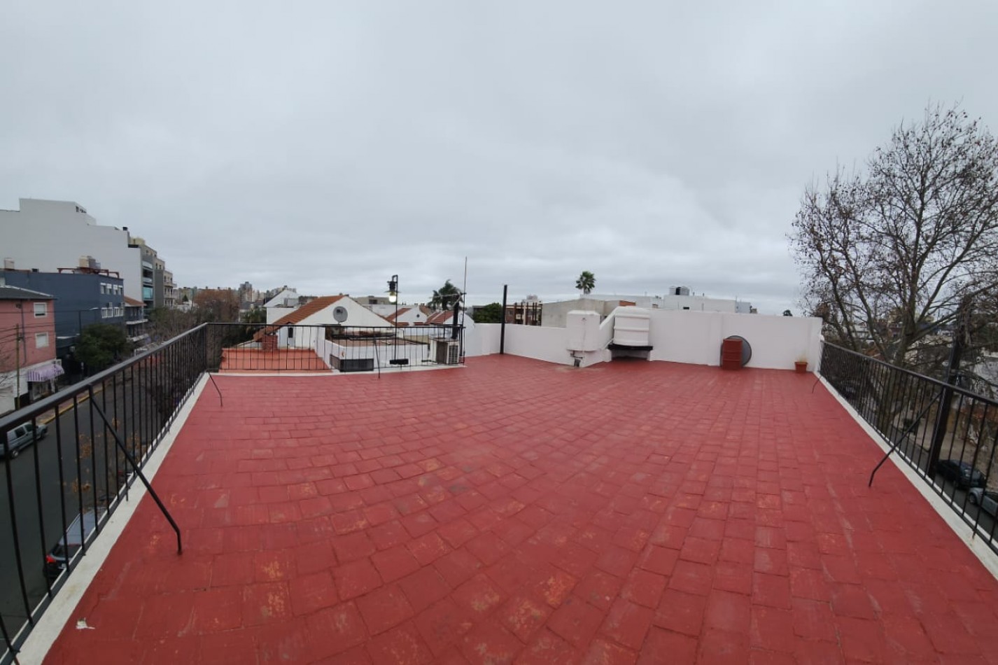 EN VENTA PH 3 AMBIENTES CON PATIO EN VILLA LUGANO. ORDOÑEZ Y MURGUIONDO