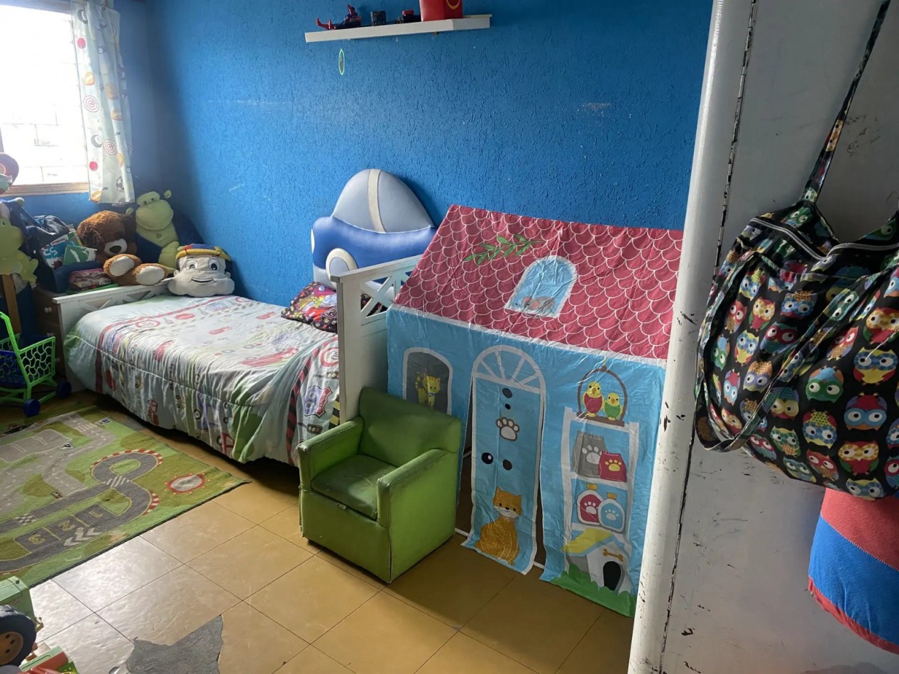 EN VENTA DEPARTAMENTO 4 AMB PATIO BARRIO PIEDRABUENA VILLA LUGANO