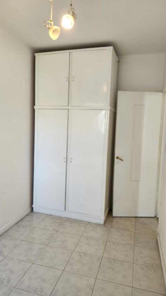 EN ALQUILER DEPARTAMENTO 3 AMBIENTES EN VILLA CELINA.