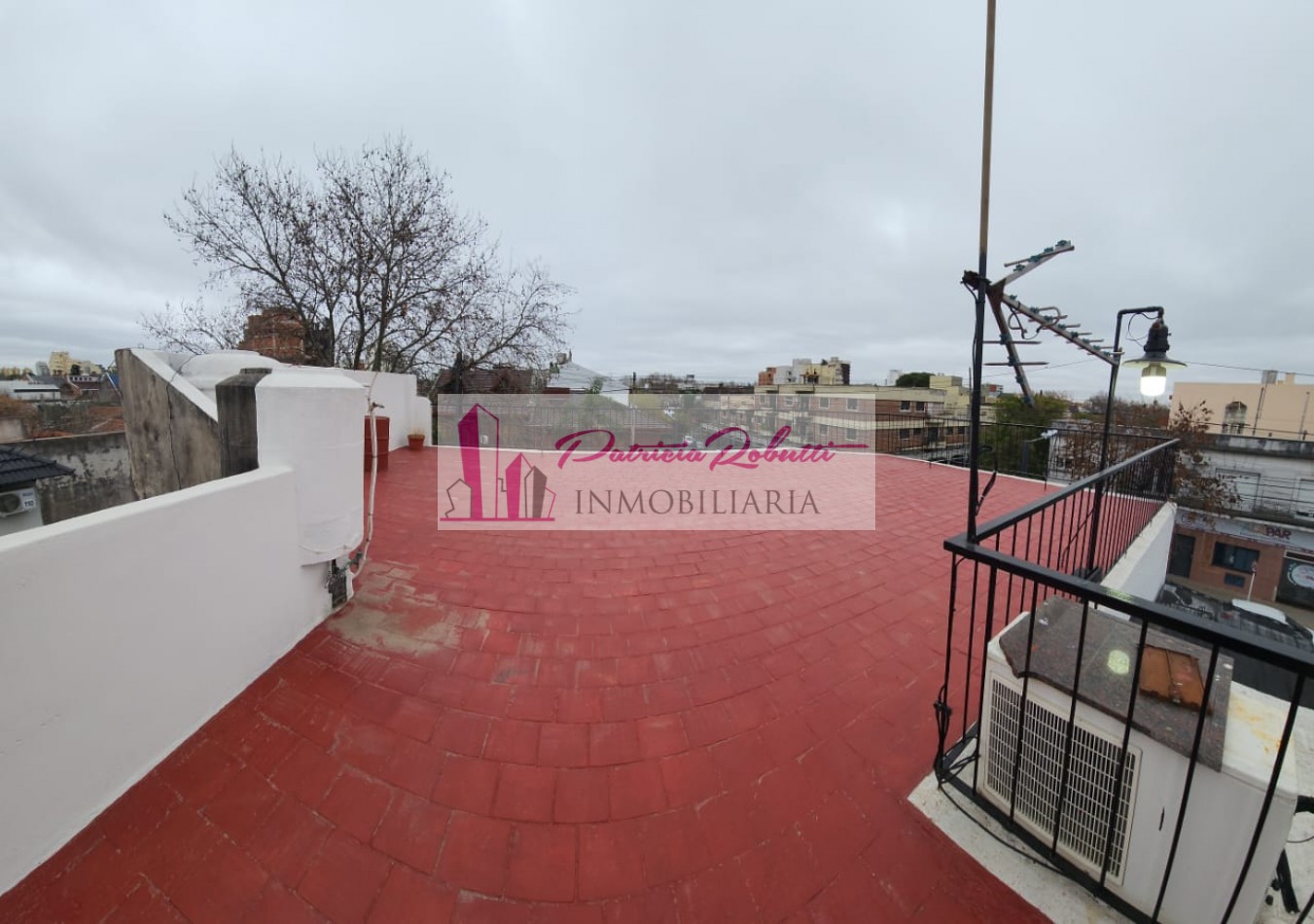 EN VENTA PH 3 AMBIENTES CON PATIO EN VILLA LUGANO. ORDOÑEZ Y MURGUIONDO