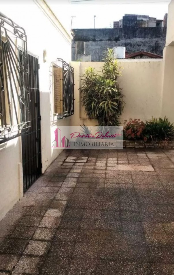 SE VENDE CASA AMBIENTES CON LOCALES VILLA CELINA IDEAL POLO TEXTIL