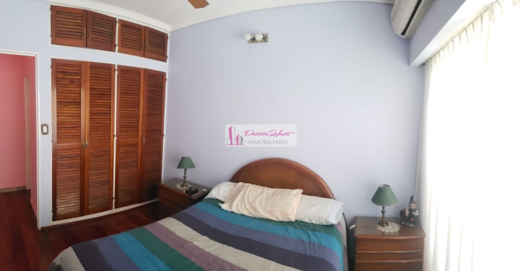 SE VENDE CASA 5 AMBIENTES CON PARQUE Y PISCINA VILLA CELINA
