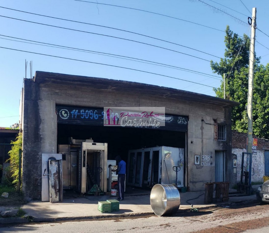 EN VENTA GALPON COMERCIAL EN ISIDRO CASANOVA