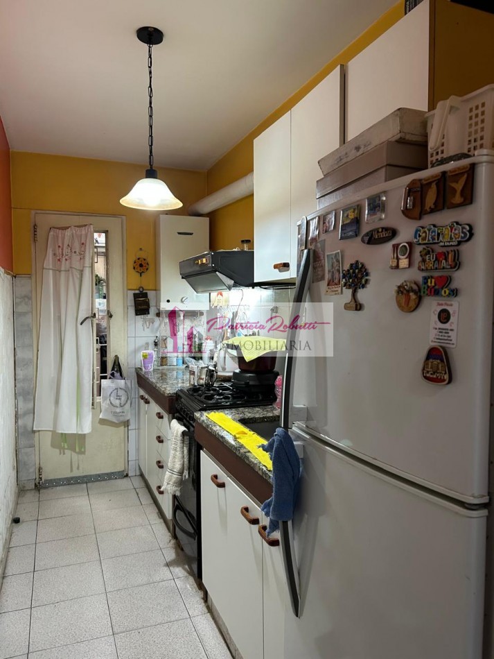 EN VENTA PH 2 AMBIENTES AL FRENTE - SAN CRISTOBAL
