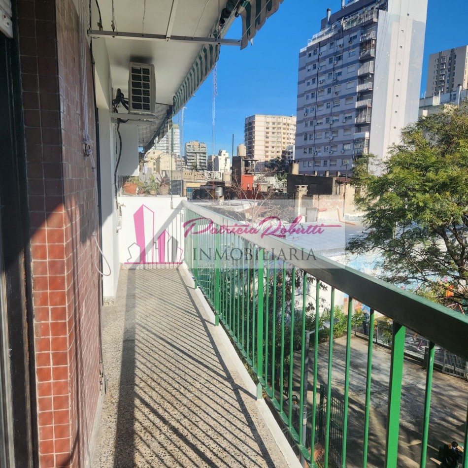 EN ALQUILER DEPARTAMENTO 2 AMBIENTES CON BALCON Y BAULERA EN CABALLITO