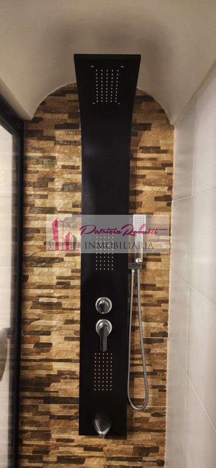 EN VENTA CASA 4 AMBIENTES CON PILETA Y TERRAZA (ESPACIO AEREO PARA EDIFICAR) MAS DUPLEX 2 AMBIENTES Se vende casa 4 ambientes con A TERMINAR- TABLADA
