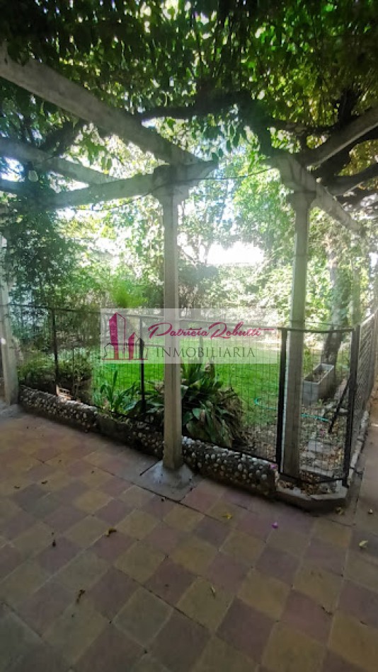 EN VENTA CASA 5 AMBIENTES CON LOTE EN VILLA CELINA ZONA OESTE LA MATANZA