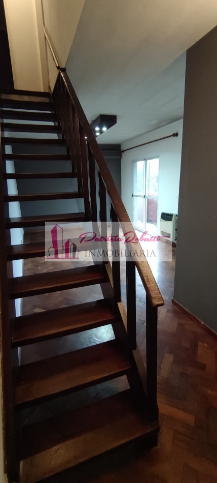 EN VENTA DEPARTAMENTO TIPO DUPLEX 4 AMBIENTES EN VILLA CELINA.