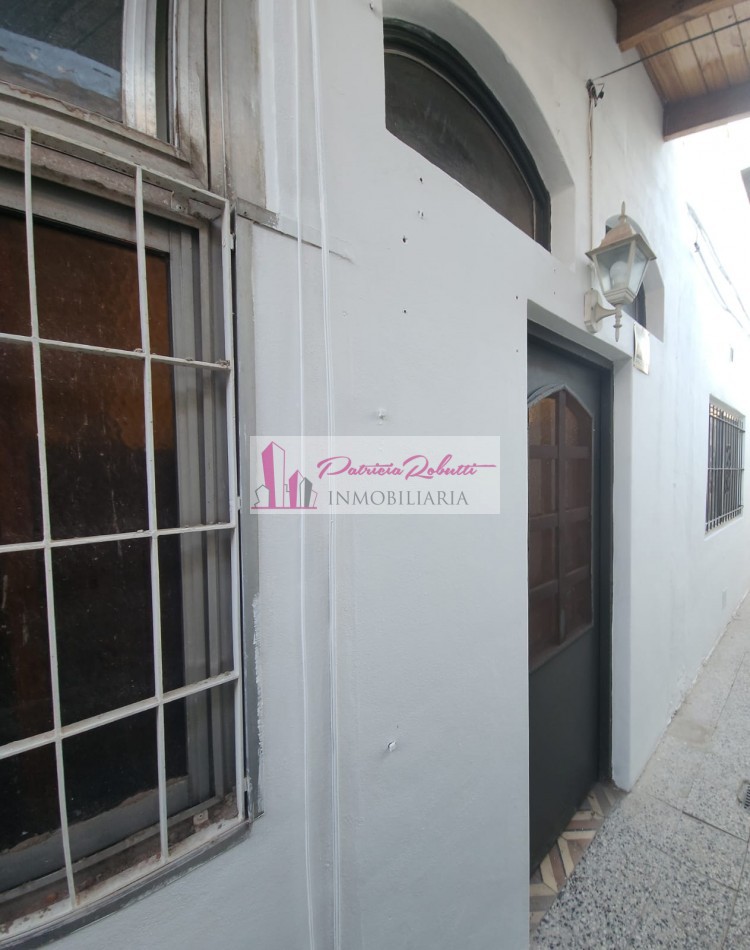 En venta Ph 4 ambientes con patio y terraza y espacio complementario monoambiente con baño y jardin. MULTIFAMILIAR en Villa Celina
