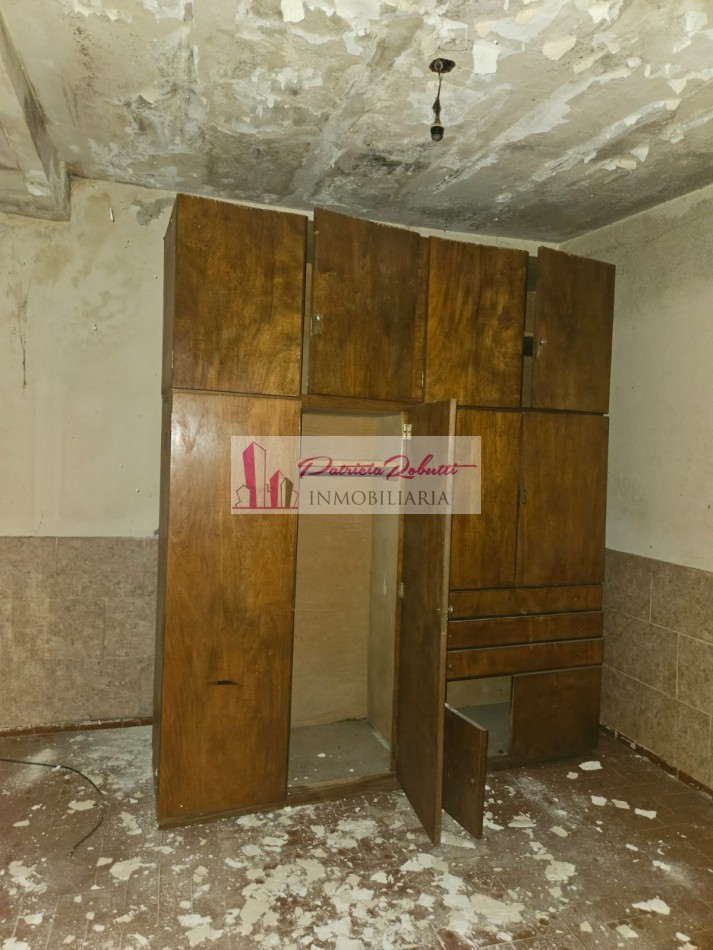 EN VENTA CASA 2 AMBIENTES EN VILLA CELINA- CON TERRAZA IDEAL CONSTRUCCION OPORTUNIDAD