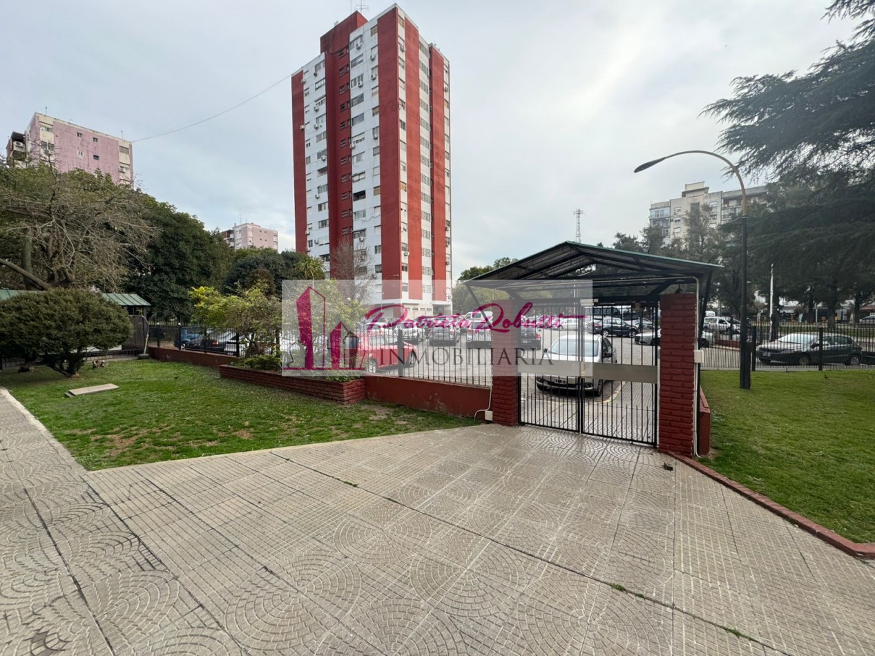 EN VENTA DEPARTAMENTO 4 AMBIENTES CON COCHERA -VILLA CELINA.