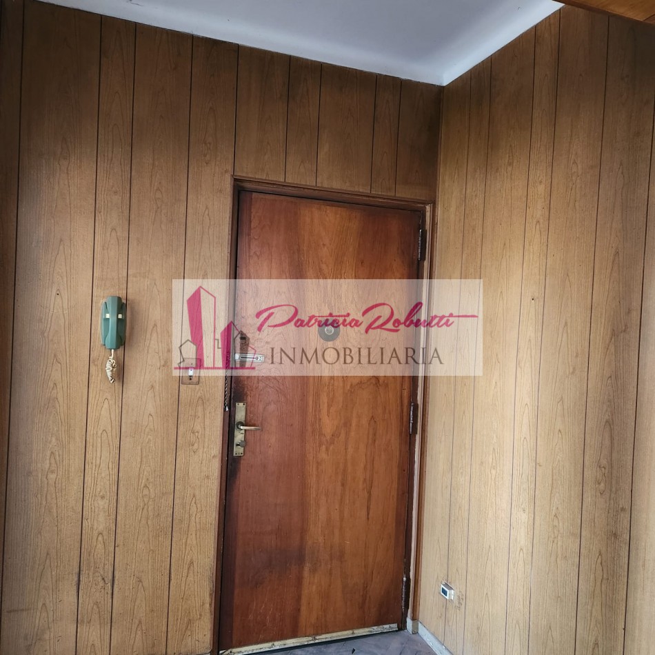 EN VENTA DEPARTAMENTO 3 AMBIENTES BARRIO GRAL PAZ EDIFICIO 5 VILLA CELINA
