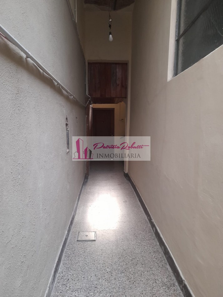 EN VENTA PH 2 AMBIENTES Y ½ EN ALMAGRO