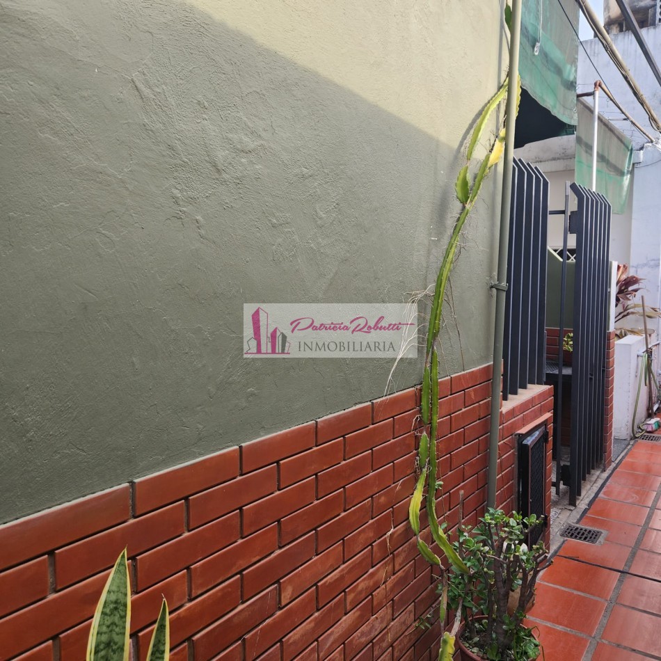 EN  VENTA PH 4 AMB CON PEQUEÑO PATIO Y TERRAZA- VILLA CELINA LA MATANZA