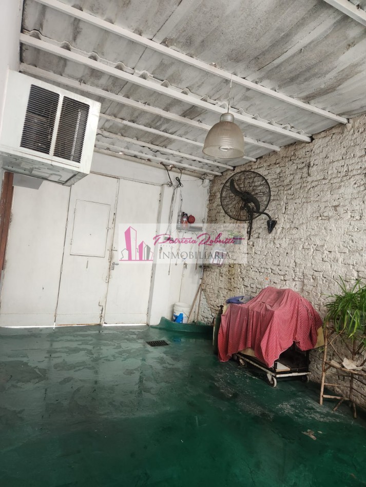 EN VENTA CASA MULTIFAMILIAR CON GRAN LOTE  10 X 43 VILLA CELINA 