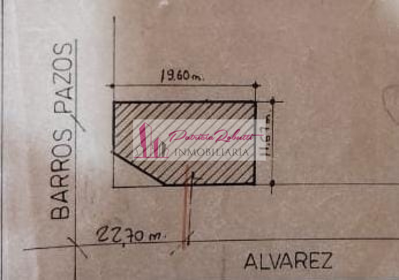EN VENTA CASA MULTIFAMILIAR EN VILLA CELINA POLO TEXTIL LOTE