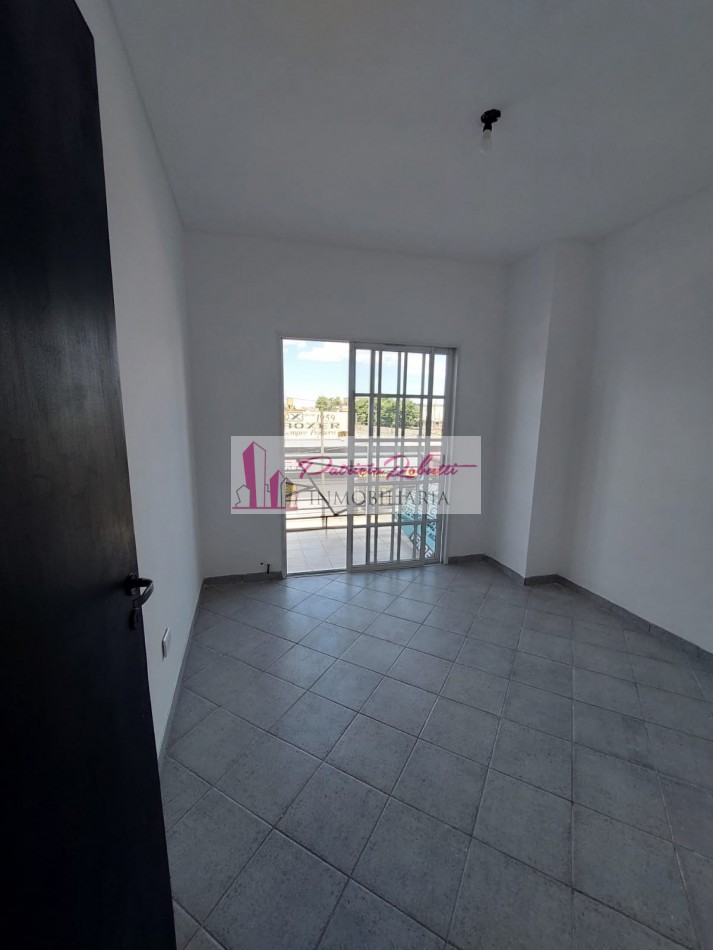 VENTA DEPARTAMENTO 3 AMBIENTES AV CROVARA TABLADA