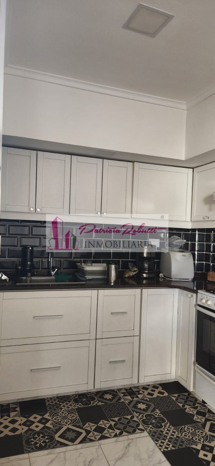 EN VENTA CASA 4 AMBIENTES CON PILETA Y TERRAZA (ESPACIO AEREO PARA EDIFICAR) MAS DUPLEX 2 AMBIENTES Se vende casa 4 ambientes con A TERMINAR- TABLADA