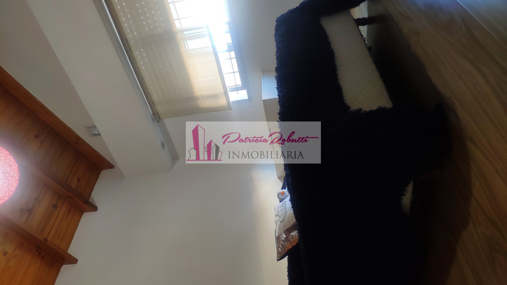 EN VENTA CASA 6 AMBIENTES EN LA TABLADA.