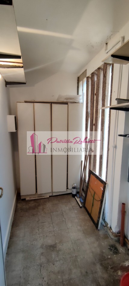 EN VENTA DEPARTAMENTO TIPO DUPLEX 4 AMBIENTES EN VILLA CELINA.