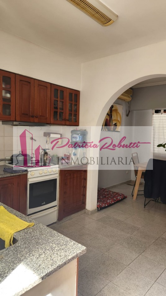 EN VENTA PH 3 AMBIENTES CON PATIO Y TERRAZA EN VILLA CELINA. 