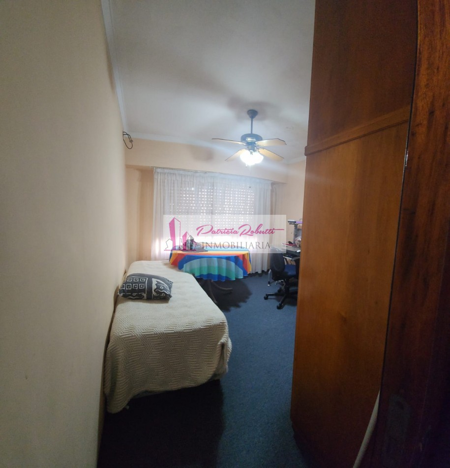 EN VENTA CASA 4 AMBIENTES CON PILETA Y TERRAZA (ESPACIO AEREO PARA EDIFICAR) MAS DUPLEX 2 AMBIENTES Se vende casa 4 ambientes con A TERMINAR- TABLADA