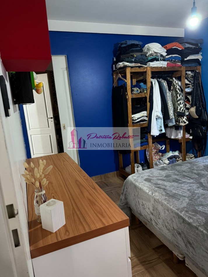 Vende PH MULTIFAMILIAR contrafrente con espacio aereo para edificar Villa Celina