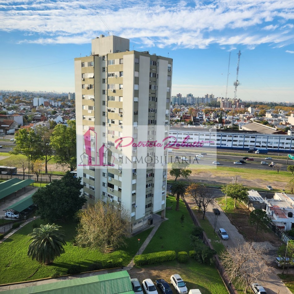 EN VENTA DEPARTAMENTO 4 AMB CON COCHERA BARRIO GRAL PAZ VILLA CELINA ZONA OESTE APTO PRESTAMO