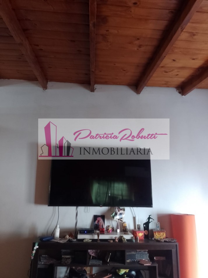 EN VENTA CASA MULTIFAMILIAR EN VILLA CELINA POLO TEXTIL LOTE