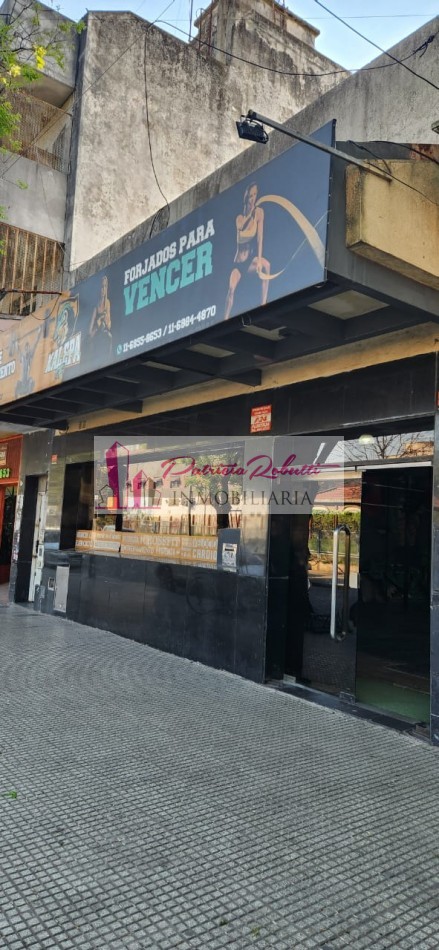 EN VENTA LOCAL COMERCIAL/ DEPOSITO/ GALPON GRAN METRAJE -VILLA LUGANO
