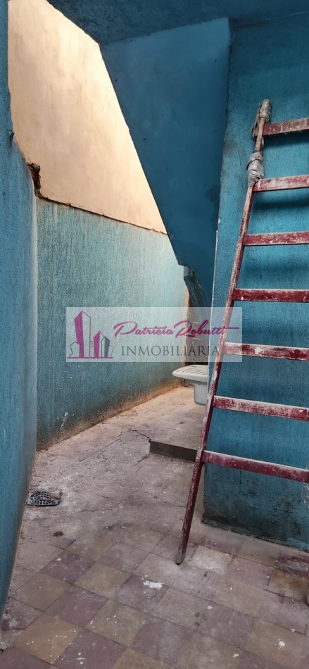 En venta Ph 4 ambientes con patio y terraza y espacio complementario monoambiente con baño y jardin. MULTIFAMILIAR en Villa Celina