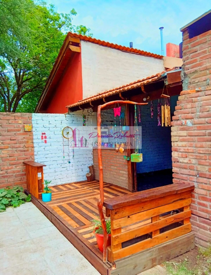 SE VENDE CASA MAS DEPARTAMENTO EN SAN LUIS.