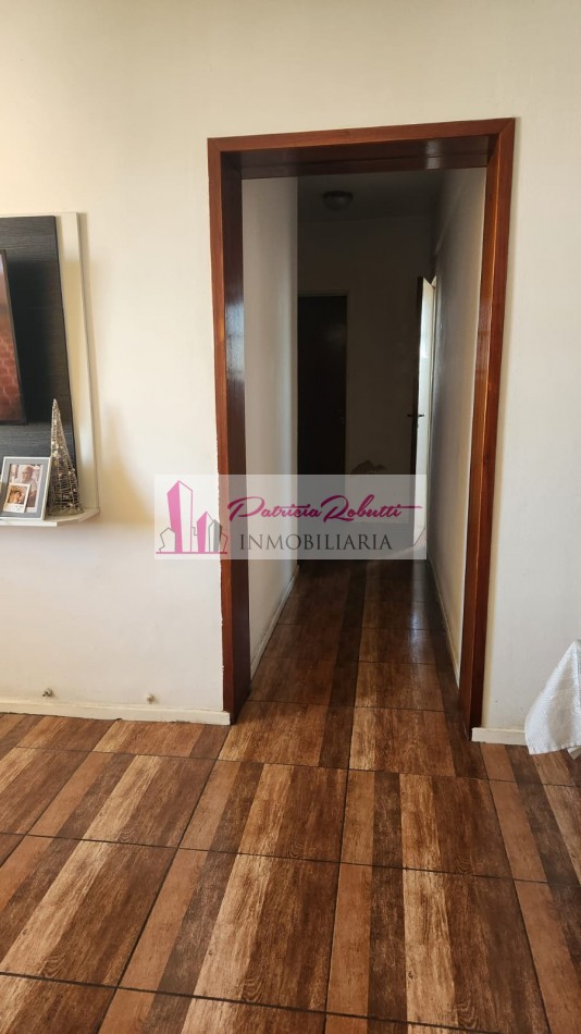 EN VENTA DEPARTAMENTO 3 AMBIENTES CON COCHERA -VILLA CELINA