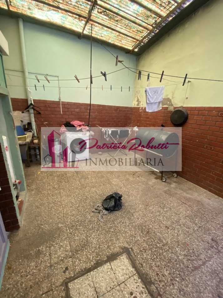 EN VENTA PH 4 AMBIENTES CON LOCAL EN VILLA LUGANO APTO CREDITO