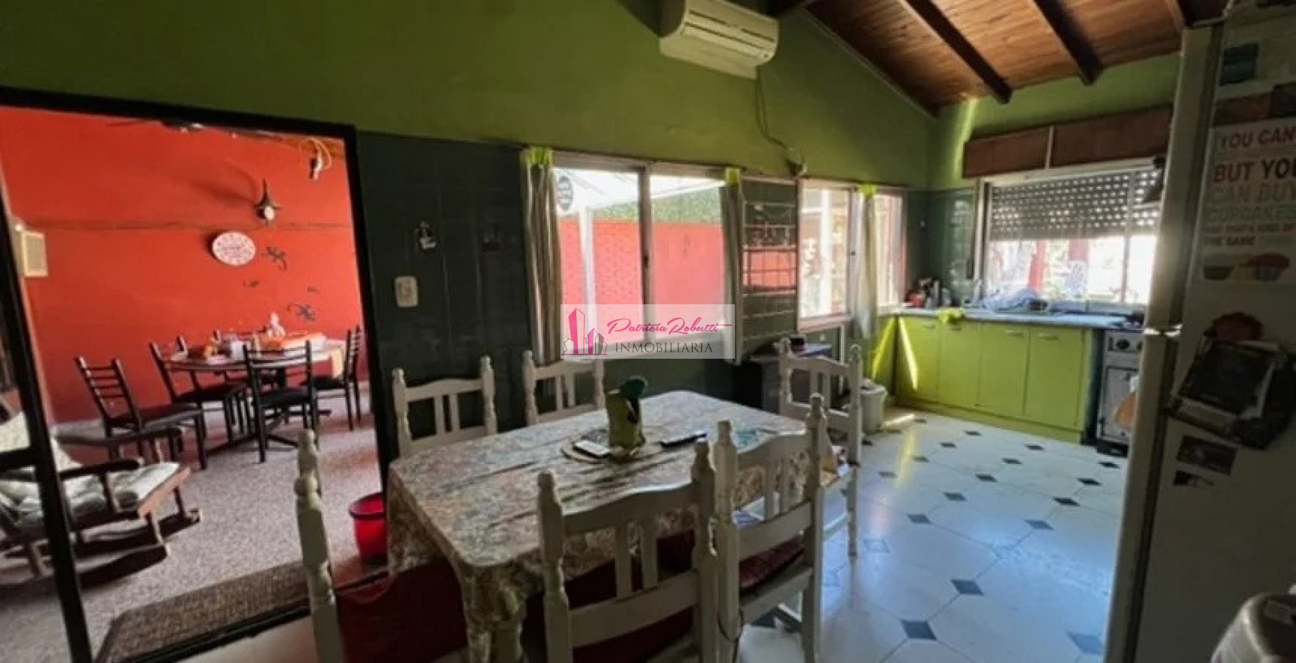 EN VENTA CASA 4 AMBIENTES EN VILLA LUGANO