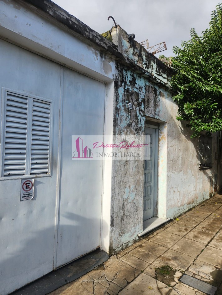 EN VENTA CASA MULTIFAMILIAR CON GRAN LOTE  10 X 43 VILLA CELINA 