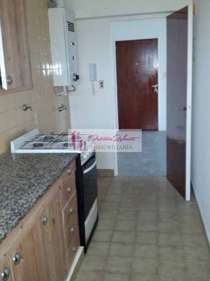 EN VENTA DEPARTAMENTO 3 AMBIENTES CON COCHERA -VILLA CELINA