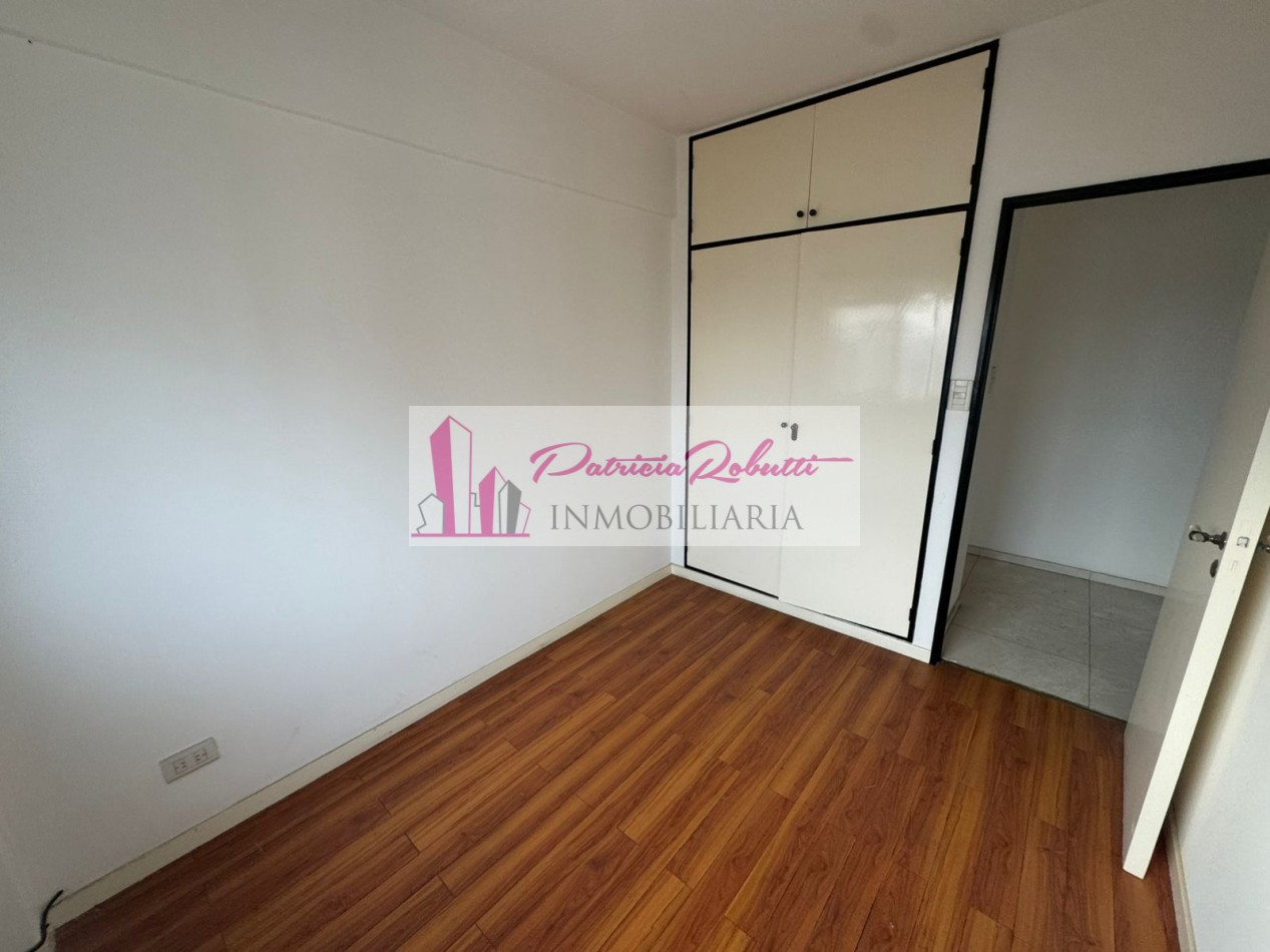 EN VENTA DEPARTAMENTO 4 AMBIENTES CON COCHERA -VILLA CELINA.