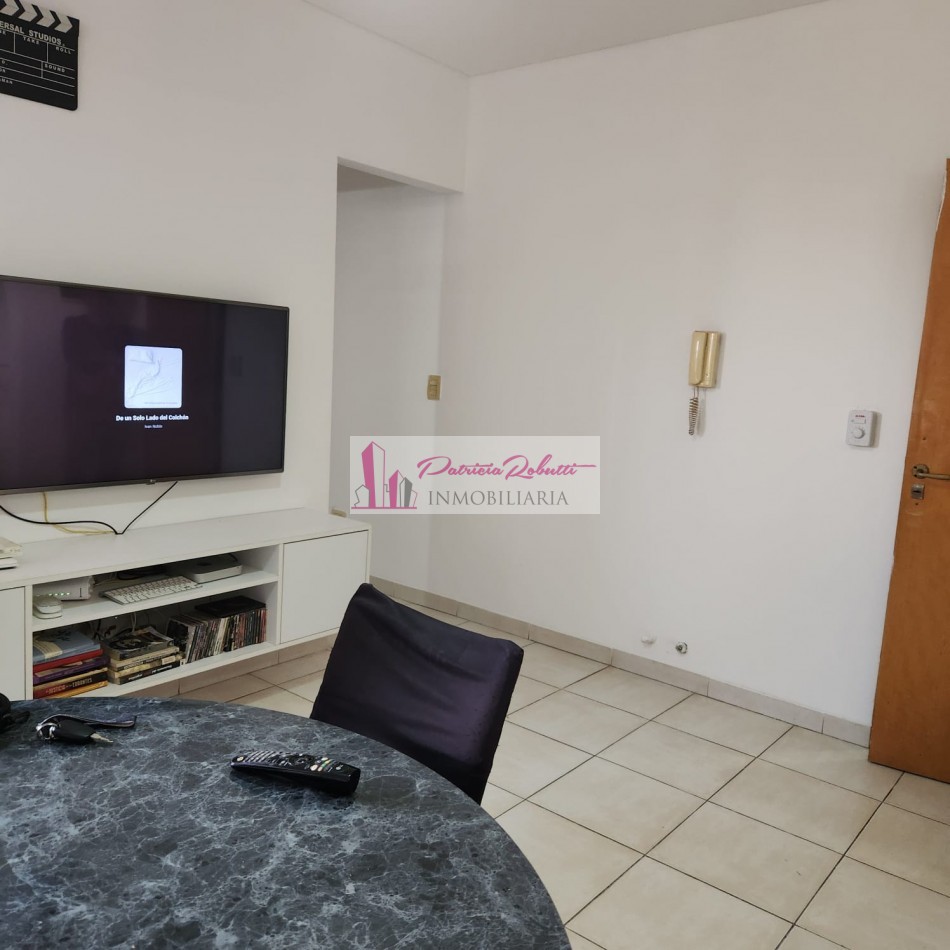 EN VENTA DEPARTAMENTO 2 AMBIENTES AL FRENTE CON BALCON EN VILLA MADERO.