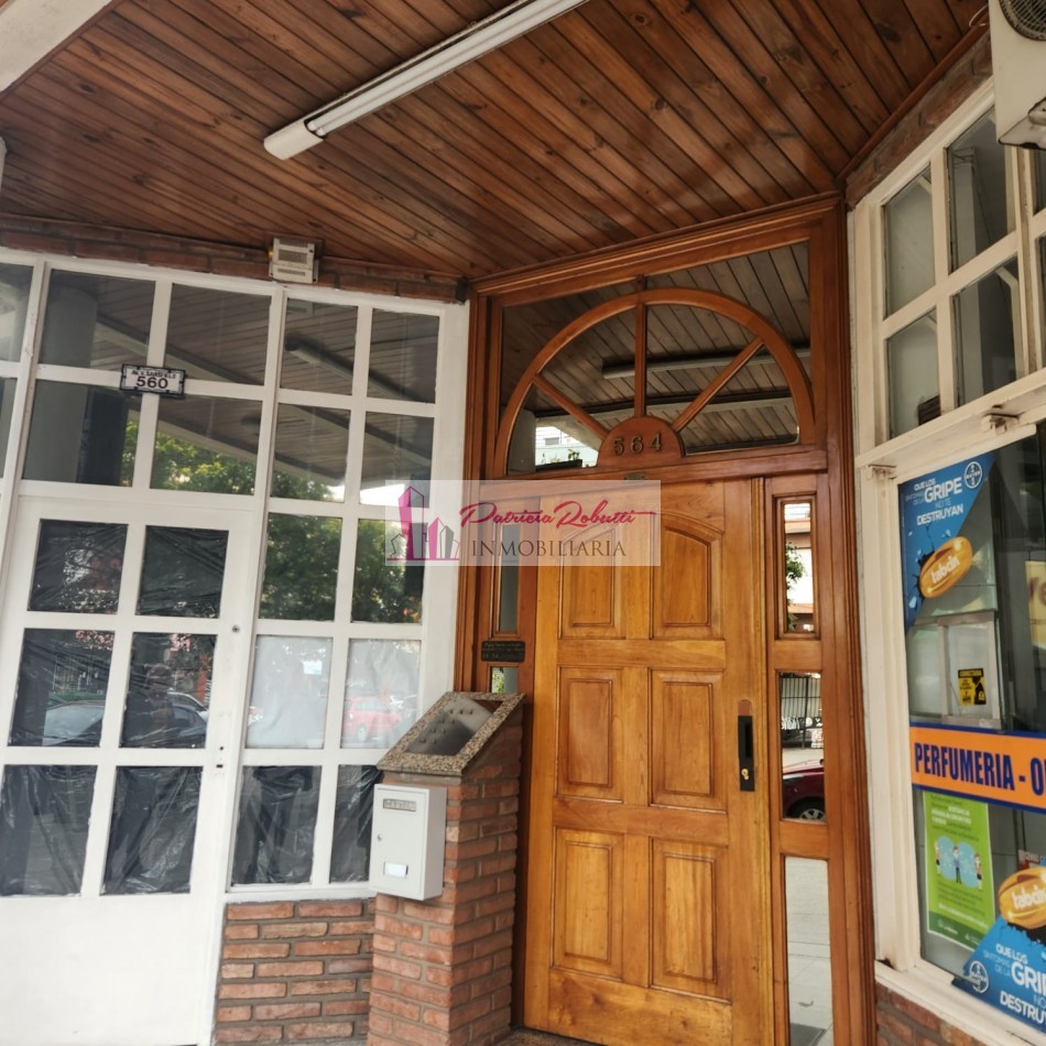 EN VENTA DEPARTAMENTO MONOAMBIENTE RECICLADO OPORTUNIDAD SOBRE VELEZ SARFIELD - CIUDAD MADERO.