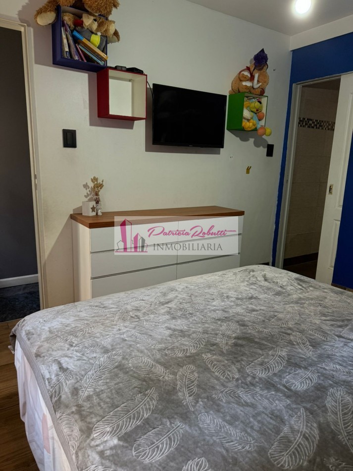 Vende PH MULTIFAMILIAR contrafrente con espacio aereo para edificar Villa Celina