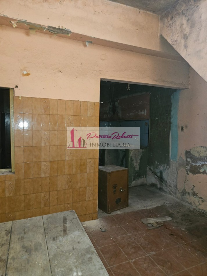 EN VENTA CASA 2 AMBIENTES EN VILLA CELINA- CON TERRAZA IDEAL CONSTRUCCION OPORTUNIDAD