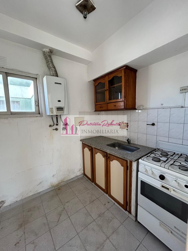 EN VENTA DEPARTAMENTO MONOAMBIENTE RECICLADO OPORTUNIDAD SOBRE VELEZ SARFIELD - CIUDAD MADERO.