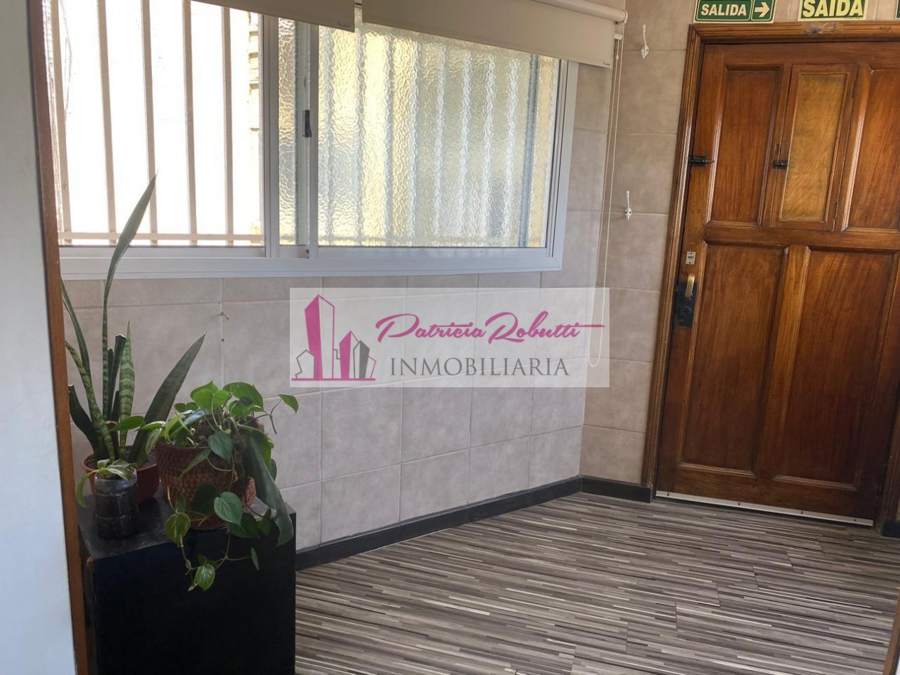 EN VENTA DEPARTAMENTO 5 AMBIENTES EN BARRIO PIEDRABUENA VILLA LUGANO